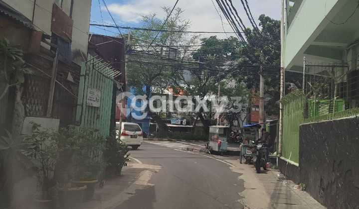 Rumah dibawah NJOP Dijual Murah Dekat Pasar Baru JakPus