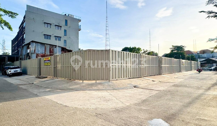 Commercial Land Space jl.Kavling DKI Jakbar South Meruya 900m2 50x18m Commercial Land Space jl.Kavling DKI Jakbar South Meruya 900m2 50x18m