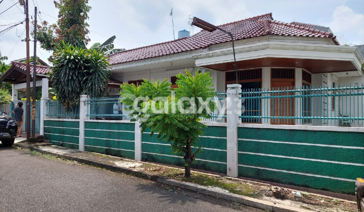 Kedoya Baru Rumah Hook