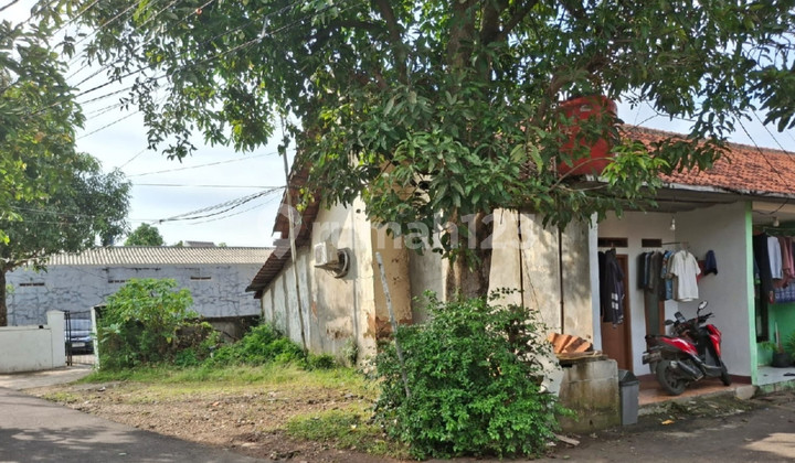 Rumah Tua Hit Tanah di Tanjung Barat Jaksel 2