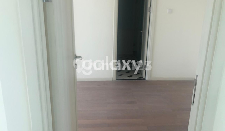Apartemen Regatta Tower London 3BR Furnished 2