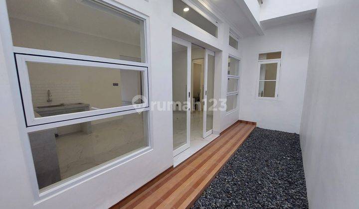 Rumah Bagus Belum Pernah Dihuni di Delatinos Bsd 2