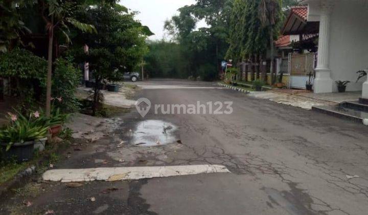 Rumah Bagus 2 Lantai di Perum Palem Semi Karawaci Tangerang  1