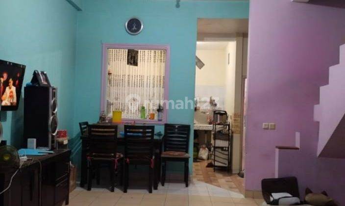 Rumah Bagus 2 Lantai di Perum Palem Semi Karawaci Tangerang  2