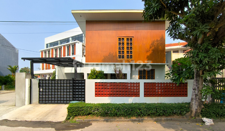 Nice 2-story house in Bintaro, South Tangerang