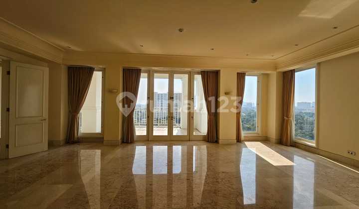 Apartemen 3Br dengan Private Lift di Dharmawangsa, Kebayoran Baru 2