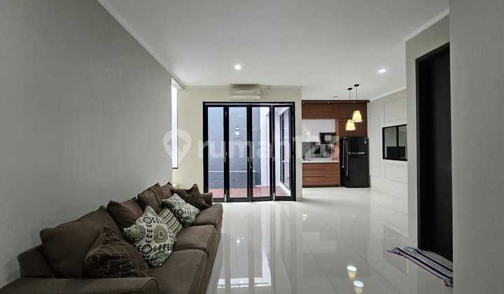 Rumah Bagus di Discovery Flamine Bintaro Jaya Sektor 9 Rumah Bagus di Discovery Flamine Bintaro Jaya Sektor 9