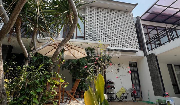 Nice 2-Story House in Discovery Bintaro, South Tangerang