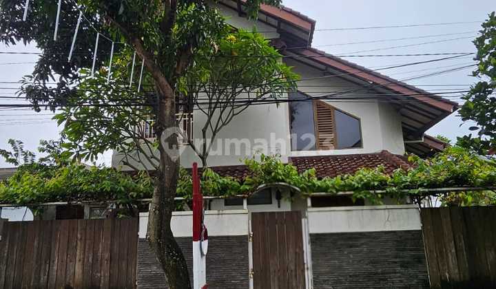Rumah Mewah Siap Huni di Bintaro Jaya Sektor 3