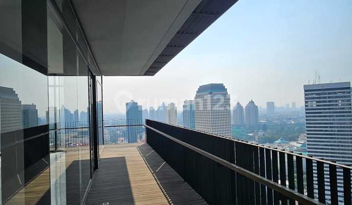 Ready-to-Occupy Apartment at Senopati Suites Apartment, South Jakarta 2