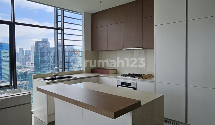 3+1Br Apartemen, Private Lift, Full Furnished Mewah di Verde One, Kuningan 2