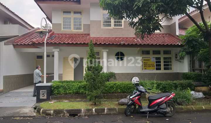 Rumah Bagus 2 lantai di Bintaro, Tangerang Selatan