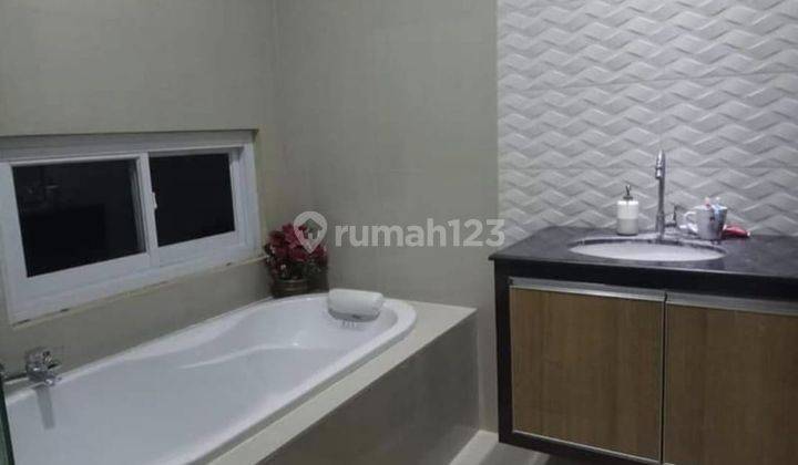 Dijual Rumah Megah 3 Lantai Lengkap Dg Furniture di Taman Jimbaran Kantor Imigrasi Jimbaran  2