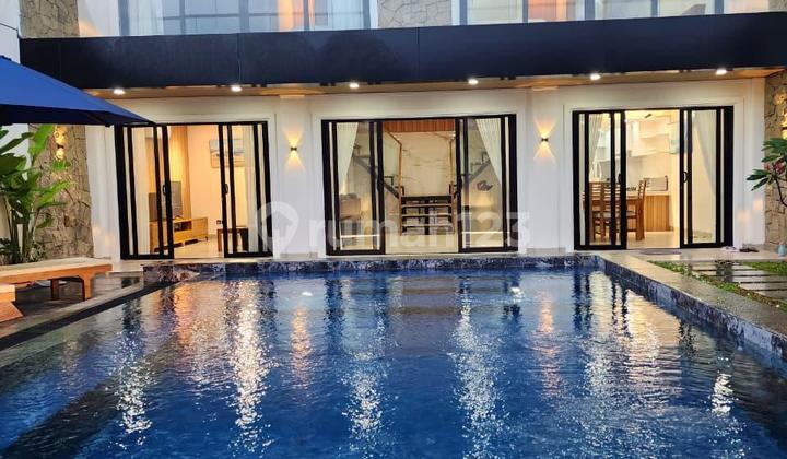 Brand New Villa on Jalan Kunti II in Seminyak Brand New Villa on Jalan Kunti II in Seminyak