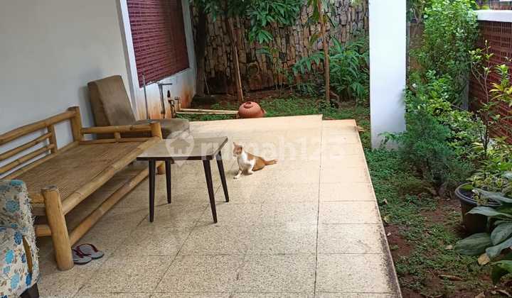 di JUAL Rumah + Kostan aktive di Pusat kota Jakarta 2