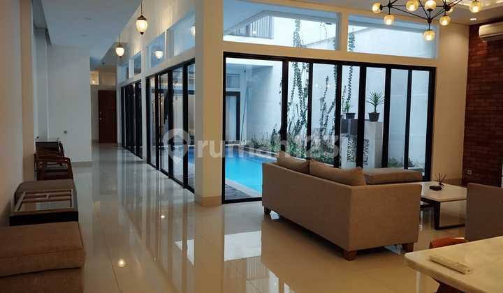 FOR RENT Nice Furnished House SHM Menteng Central Jakarta 2