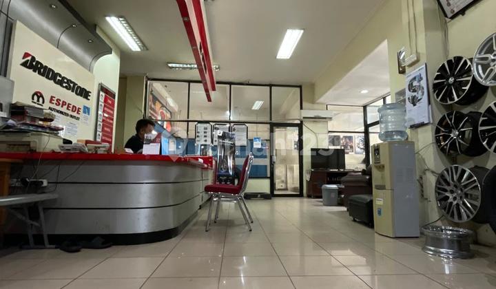 JUAL Bangunan 5 Lantai di pinggir Jalan Utama 2