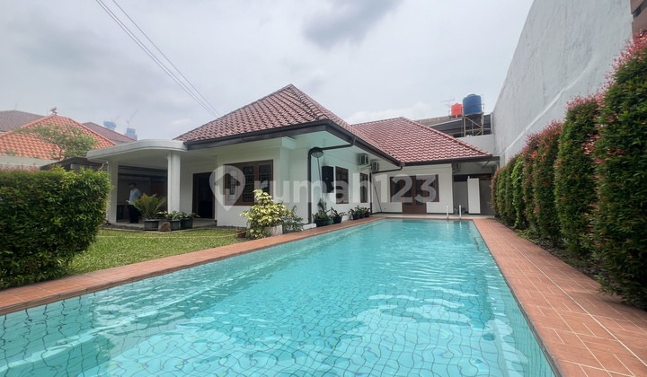 READY-TO-OCCUPY HOUSE WITH SWIMMING POOL FOR EXPATRIATES READY-TO-OCCUPY HOUSE WITH SWIMMING POOL FOR EXPATRIATES