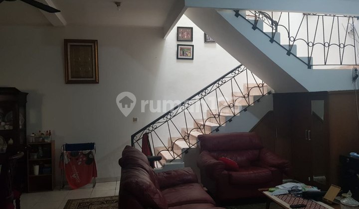 DIJUAL RUMAH DEKAT STASIUN MRT DUKUH ATAS JAKARTA PUSAT 2