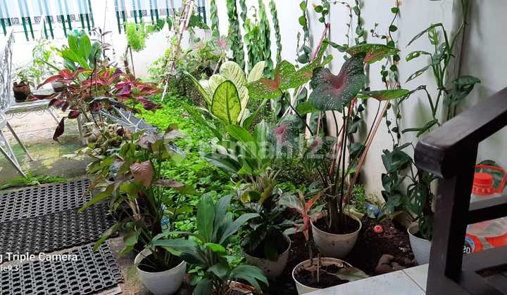 JUAL rumah HOOK di Cilandak dekat MRT St Fatmawati 2
