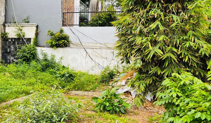 Bebas Banjir, Tanah, SHM 563M2 di Menteng