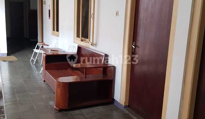 di JUAL Rumah Hunian dan Kos lokasi strategis bisa untuk komersil di JUAL Rumah Hunian dan Kos lokasi strategis bisa untuk komersil