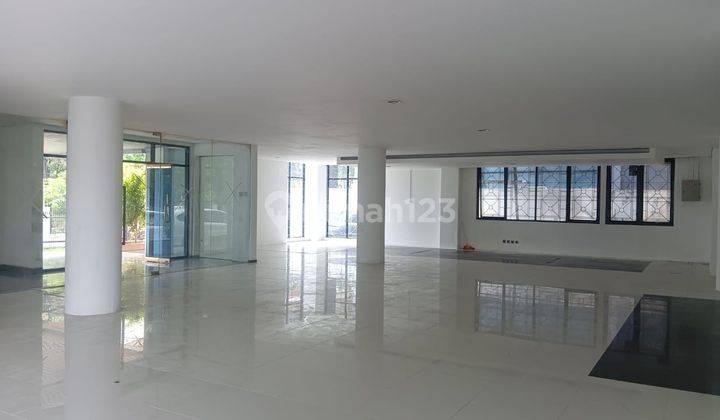 Gedung Perkantoran Lokasi Strategis di Jakarta Selatan 1