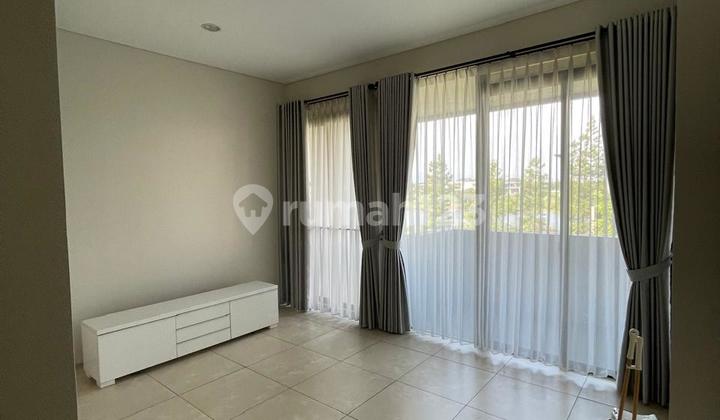 Quick Sale Price Drop 1m Modern House with Lake View in Kota Baru Parahyangan Quick Sale Price Drop 1m Modern House with Lake View in Kota Baru Parahyangan