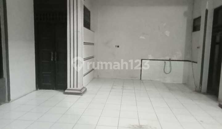 House by the Jatibarang Road, Suitable for Business House by the Jatibarang Road, Suitable for Business