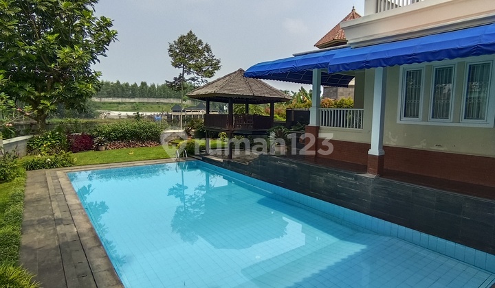 Jual Cepat Rumah Mewah Full Furnished,view Danau,kolam Renang Dikota Baru Parahyangan