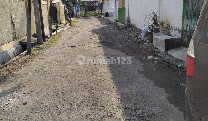 Rumah Kos Semolowaru Utara 3 Lantai Butuh Renovasi Shm Hadap Selatan Dekat Kampus Untag, Unitomo,  2