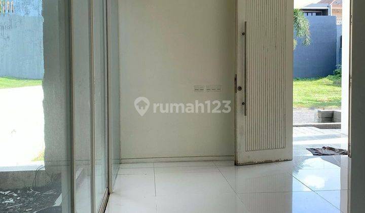 Rumah di Raffles Garden Citraland Utama 2 Lantai SHM Baru Selatan 2