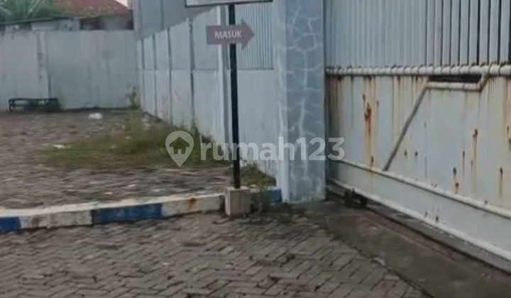 Gudang Siap Pakai Ex Body Repair Sidoarjo