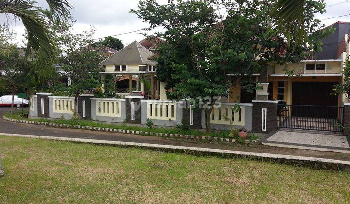 Rumah Butuh Uang Siap Huni Jalan Kembar di Bukit Dieng, Malang 2