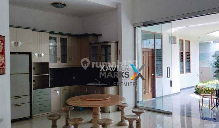 Rumah Mewah Full Furnished Tengah Kota Di Pahlawan Trip, Malang 2