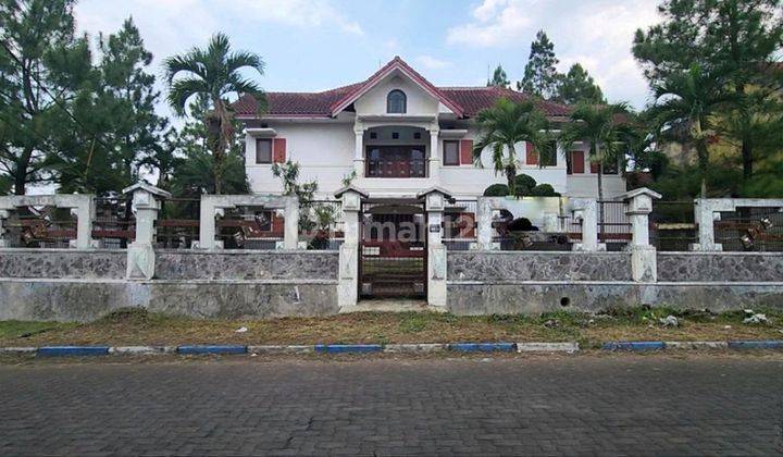 Rumah Villa Hitung Harga Tanah Di Boulevard PBI Araya, Malang 1