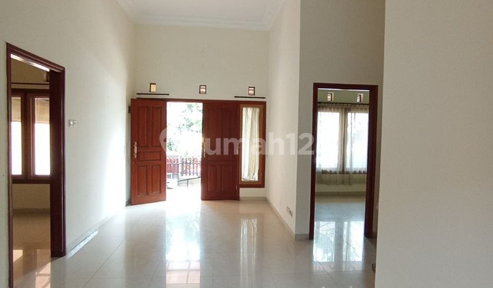 Rumah Selangkah ke Ma Chung di Villa Puncak Tidar Malang 2