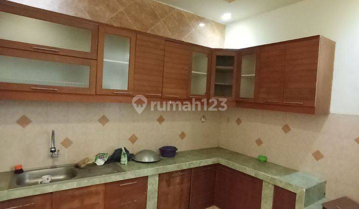 Rumah Bonus Furnish Siap Huni di Jl Bunga-bunga Malang 2