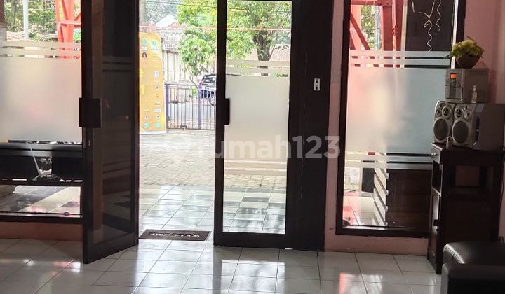 Rumah Cocok untuk Usaha di Jl Dr Cipto Klojen Malang 2