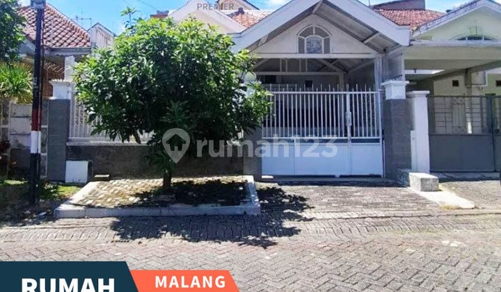 Rumah Terawat Super Nyaman di Araya Malang
