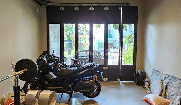 Rumah Furnish Mewah Tengah Kota di Jl Veteran Malang 2