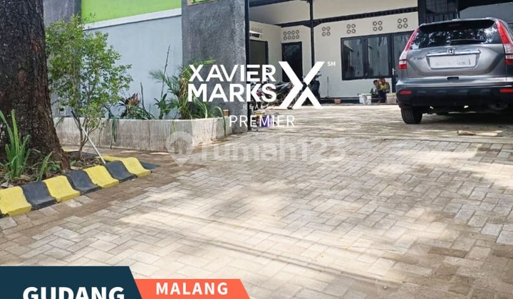 Modern Warehouse on Abdulrahman Saleh Road Axis, Malang