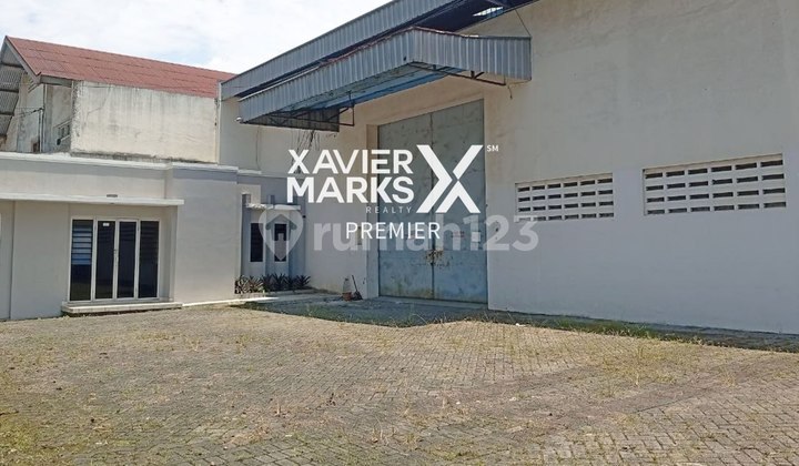 Spacious Parking Warehouse on Jl Tenaga Blimbing Malang