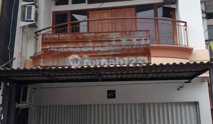 V Ruko 2 Lantai Jl. Gajah Raya Tidak Jauh Dari Kampus Usm & Pgri 1