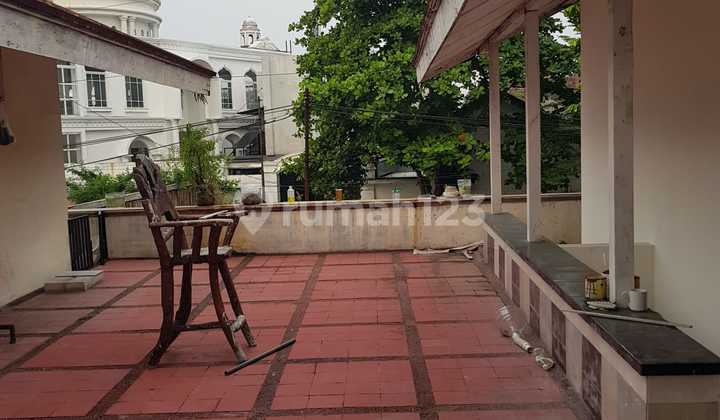 For Rent / Sale House in Gajahmungkur Suitable for Cafe & Beauty Clinic 2