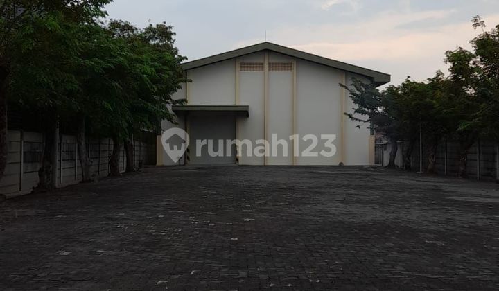 Gudang & Kantor Kondisi Bagus Luas 4583m2 Di Komplek Marina, Semarang Barat Gudang & Kantor Kondisi Bagus Luas 4583m2 Di Komplek Marina, Semarang Barat