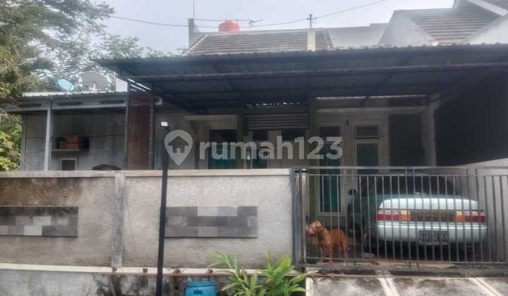 Rumah Dekat Pintu Masuk Jalan Tol di Puri Blok Aira, Semarang Barat 1