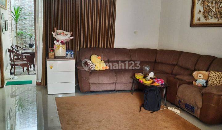 Rumah Kontrakan 2 Lantai Bagus Furnished SHM di Kota Bali Residen, Bandung 2