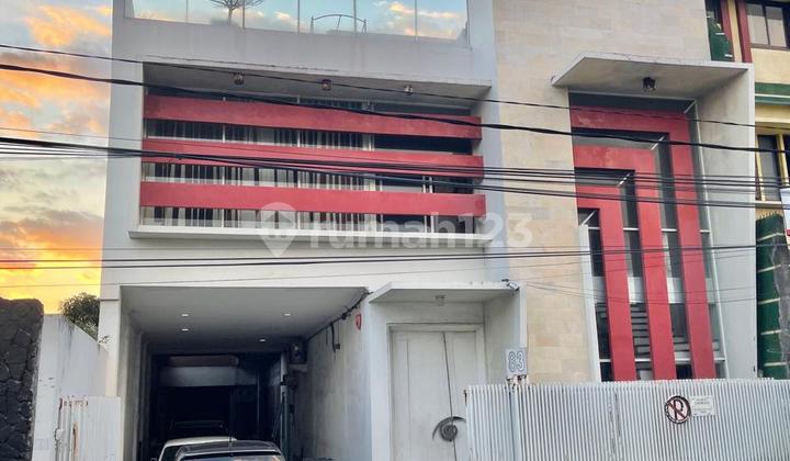 Dijual Rumah 2 Lantai Denpasar Utara Dekat Living World 1