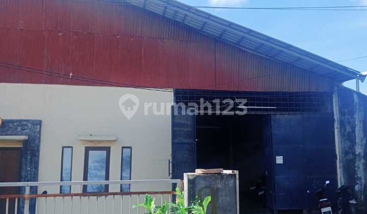 Strategic Tukad Badung Warehouse - Easy Access
